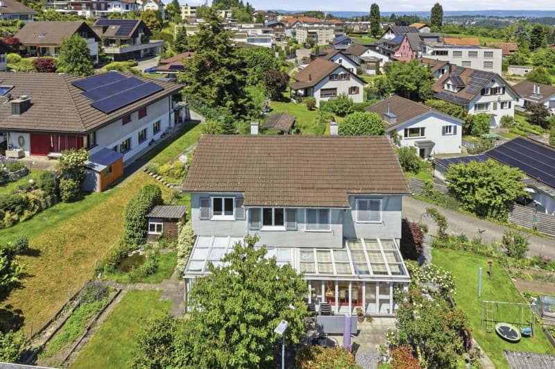 Charmantes Doppel-Einfamilienhaus mit Wintergarten und Garage an traumhafter Lage (43)