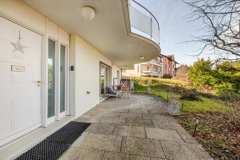 Repräsentative und einmalige Villa an Top-Wohnlage mit attraktiver Seesicht und Einliegerwohnung (46)