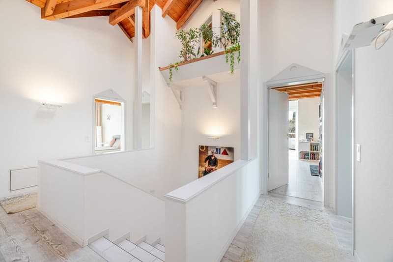Repräsentative und einmalige Villa an Top-Wohnlage mit attraktiver Seesicht und Einliegerwohnung (29)