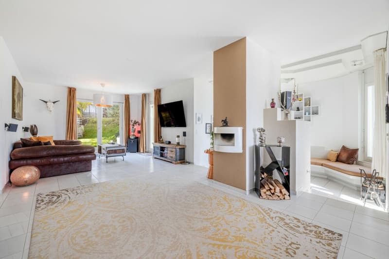 Repräsentative und einmalige Villa an Top-Wohnlage mit attraktiver Seesicht und Einliegerwohnung (6)