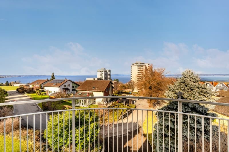 Repräsentative und einmalige Villa an Top-Wohnlage mit attraktiver Seesicht und Einliegerwohnung (13)
