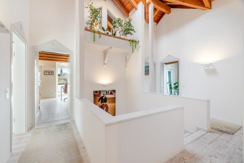 Repräsentative und einmalige Villa an Top-Wohnlage mit attraktiver Seesicht und Einliegerwohnung (28)