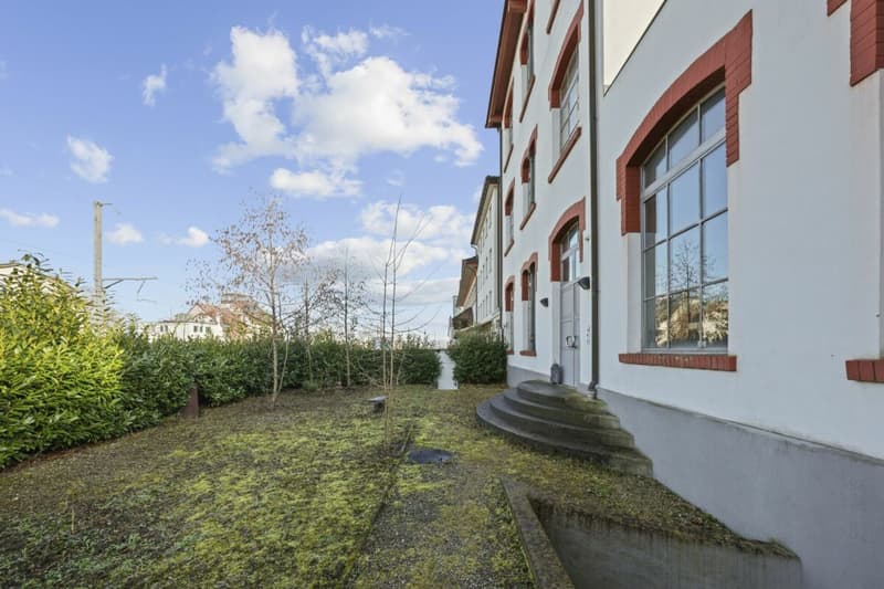 Einzigartiges, historisches Loft-Haus mit Seesicht und viel Raum zum Wohnen und Arbeiten (69)