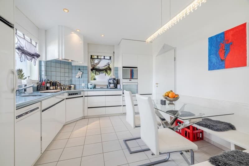 Repräsentative und einmalige Villa an Top-Wohnlage mit attraktiver Seesicht und Einliegerwohnung (22)