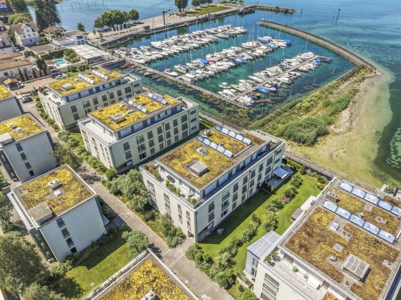 Exklusives, privilegiertes Wohnen direkt am See, an unverbaubarer Lage und mit traumhafter Aussicht (42)