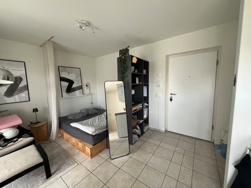 Zentral gelegenes Studio mit Balkon (3)