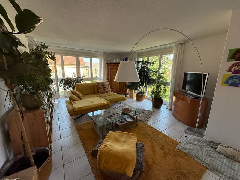 4.5-Zimmerwohnung mit Balkon zu vermieten (2)
