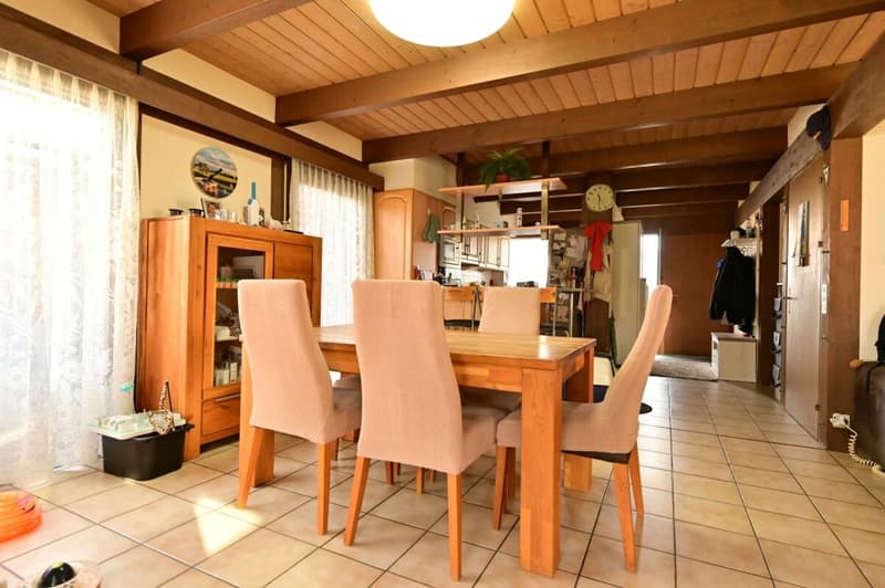 Maison de famille charmante de 5,5 pièces - Charme rural rencontre durabilité moderne (9)
