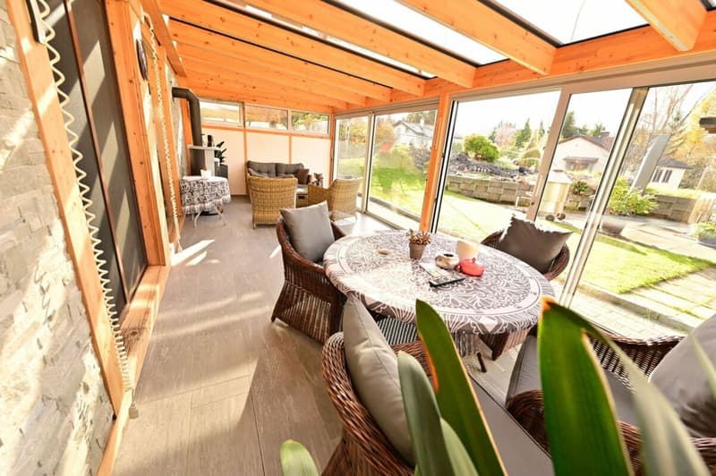 Maison de famille charmante de 5,5 pièces - Charme rural rencontre durabilité moderne (6)