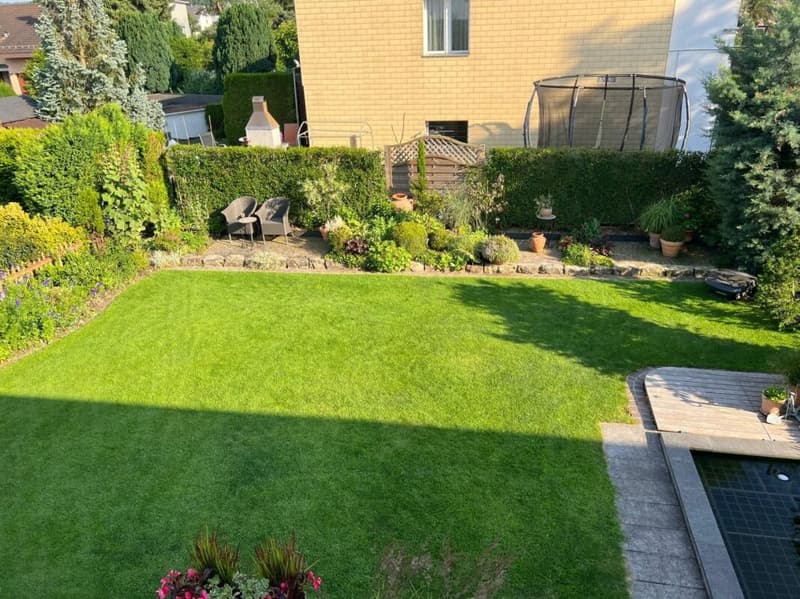 7.5-Zimmer Eck-Einfamilienhaus (7)