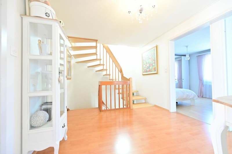 7.5-Zimmer Eck-Einfamilienhaus (13)