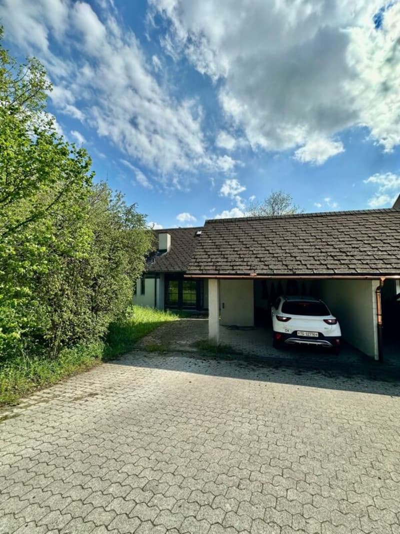 5.5-Zimmer Einfamilienhaus im Grünen - Ruhe und Lebensqualität pur (5)