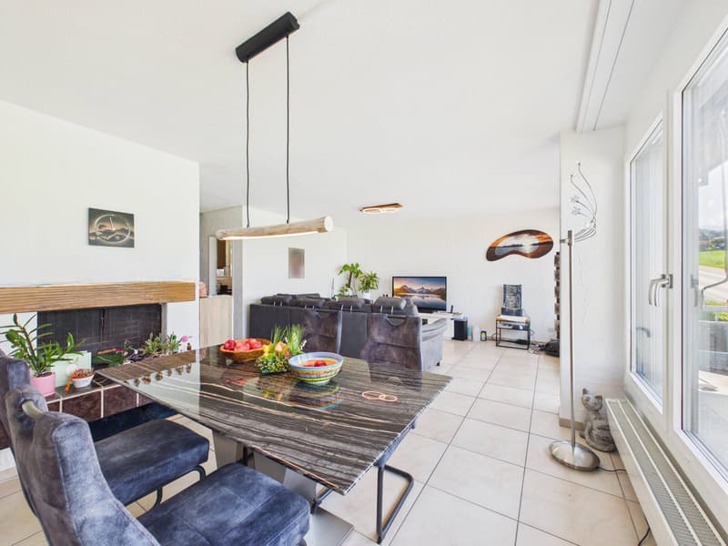 4.5-Zimmer-Haushälfte mit wunderschöner Berg- und Weitsicht im begehrten Uetliburg SG (5)