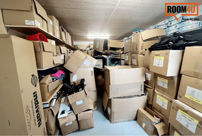 Locaux de stockage surveillés pour vos affaires ! Sûrs, abordables et flexibles ! (5)