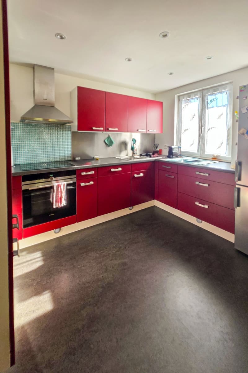 Wohnen mit Charakter – 6.5-Zimmer-Maisonette mit grosser Terrasse (5)
