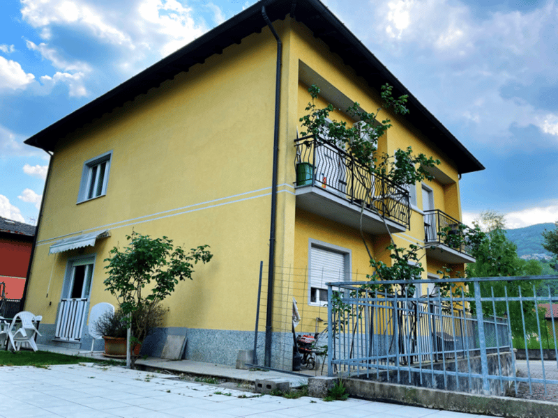 Casa con 2 appartamenti a 108 m2, (2)