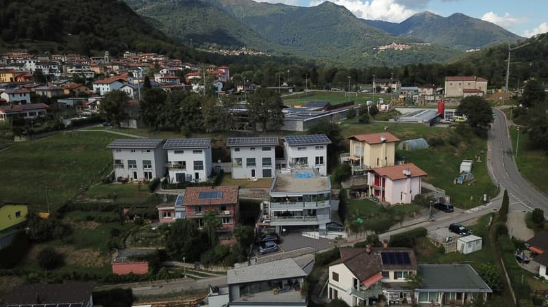 Abitare moderno con vista panoramica (1)