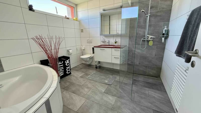 Badezimmer im Obergeschoss