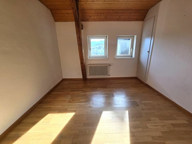 Charmante 3.5-Zimmerwohnung an zentraler Lage in St. Gallen (4)