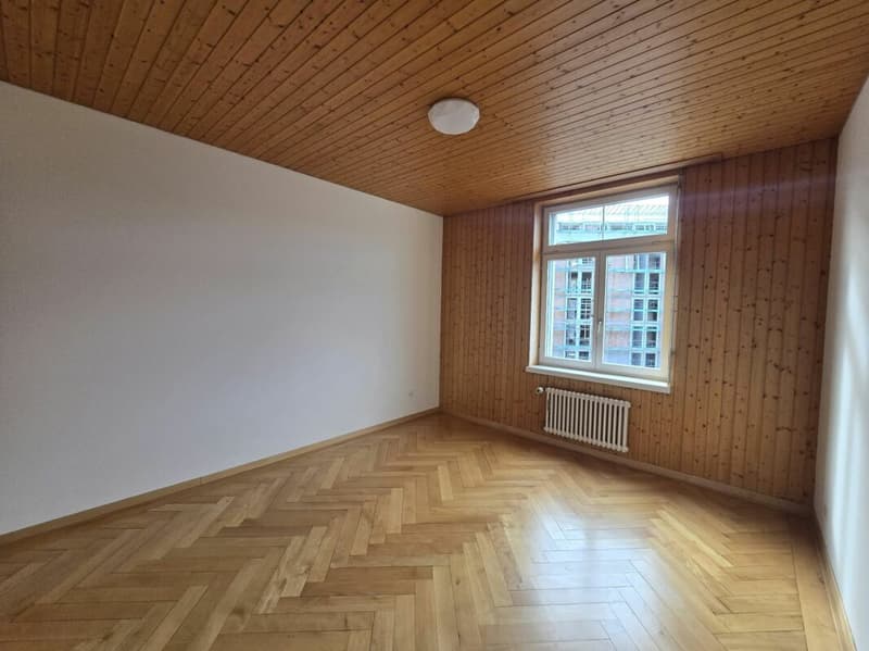3.5-Zi. Altbauwohnung 2. OG (3)