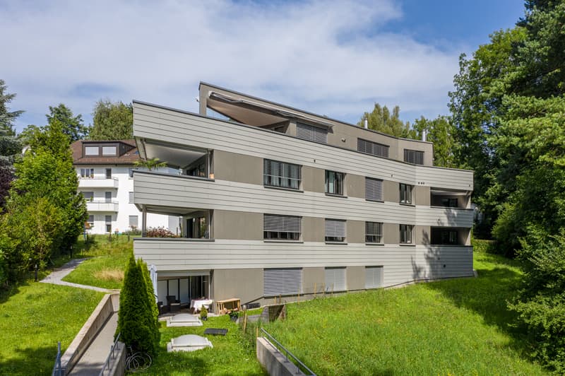 Ruhig gelegene, moderne Wohnung mit viel Privatsphäre (1)