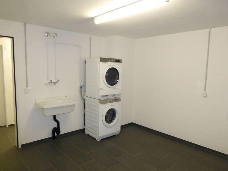 Ruhig gelegene, moderne Wohnung mit viel Privatsphäre (9)
