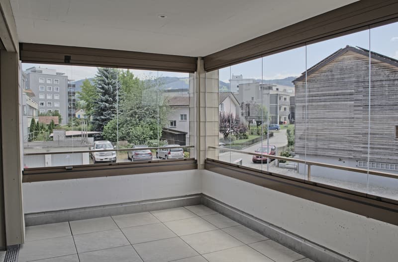 Moderne und grosszügige 3.5 Zimmer-Wohnung (7)