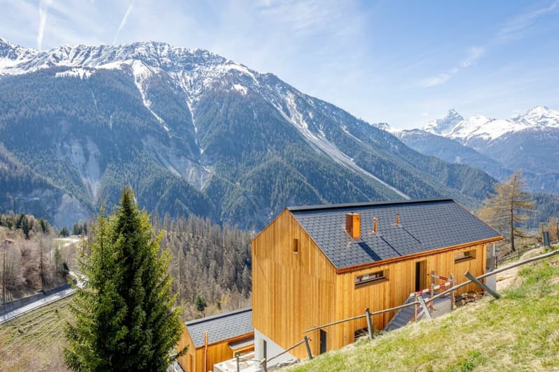 Helles Neubau-Studio mit Terrasse in Davos Wiesen (7)