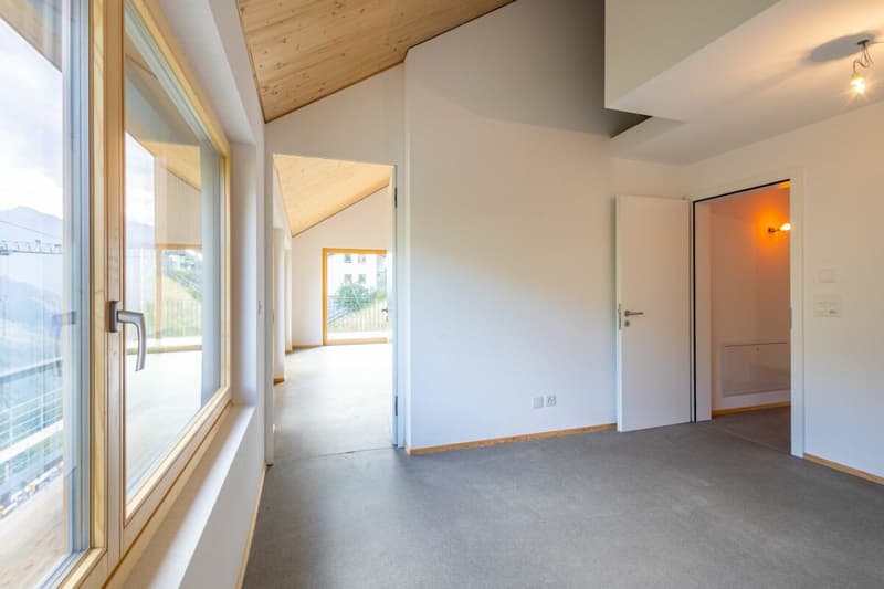 Schlafzimmer mit Zugang zum Munggaschluff