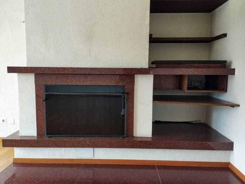 GORDOLA - Vendiamo grande appartamento con piscina in zona tranquilla (10)