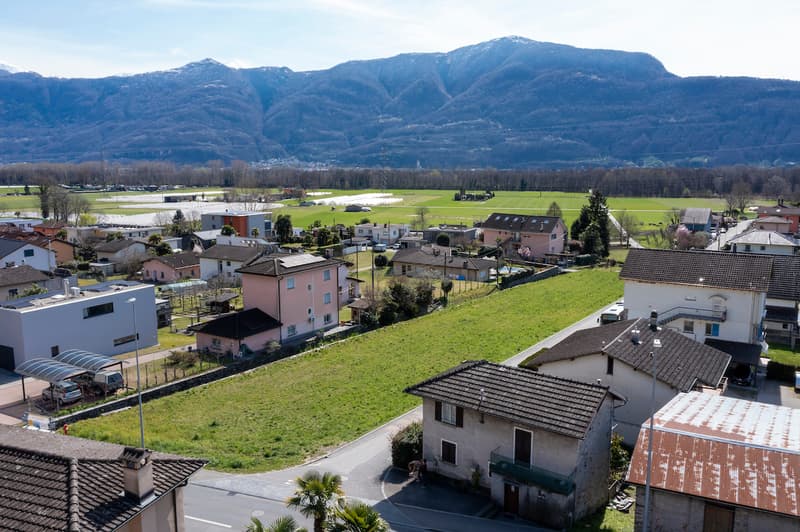 CUGNASCO-GERRA - Vendiamo Terreno di 1'912 mq con progetto 6 villette (5)