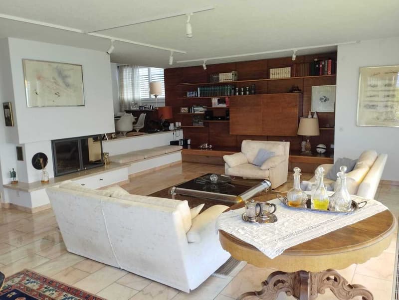 MURALTO - Elegante appartamento con piscina privata e super vista lago (10)