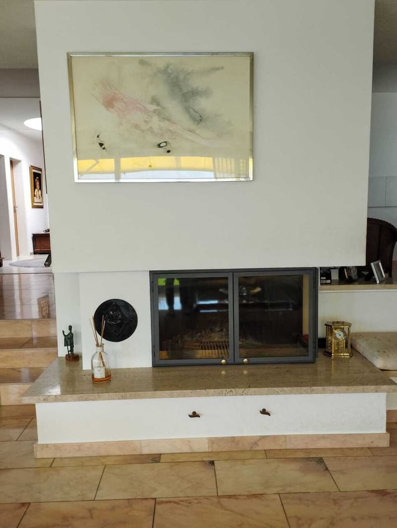 MURALTO - Elegante appartamento con piscina privata e super vista lago (11)