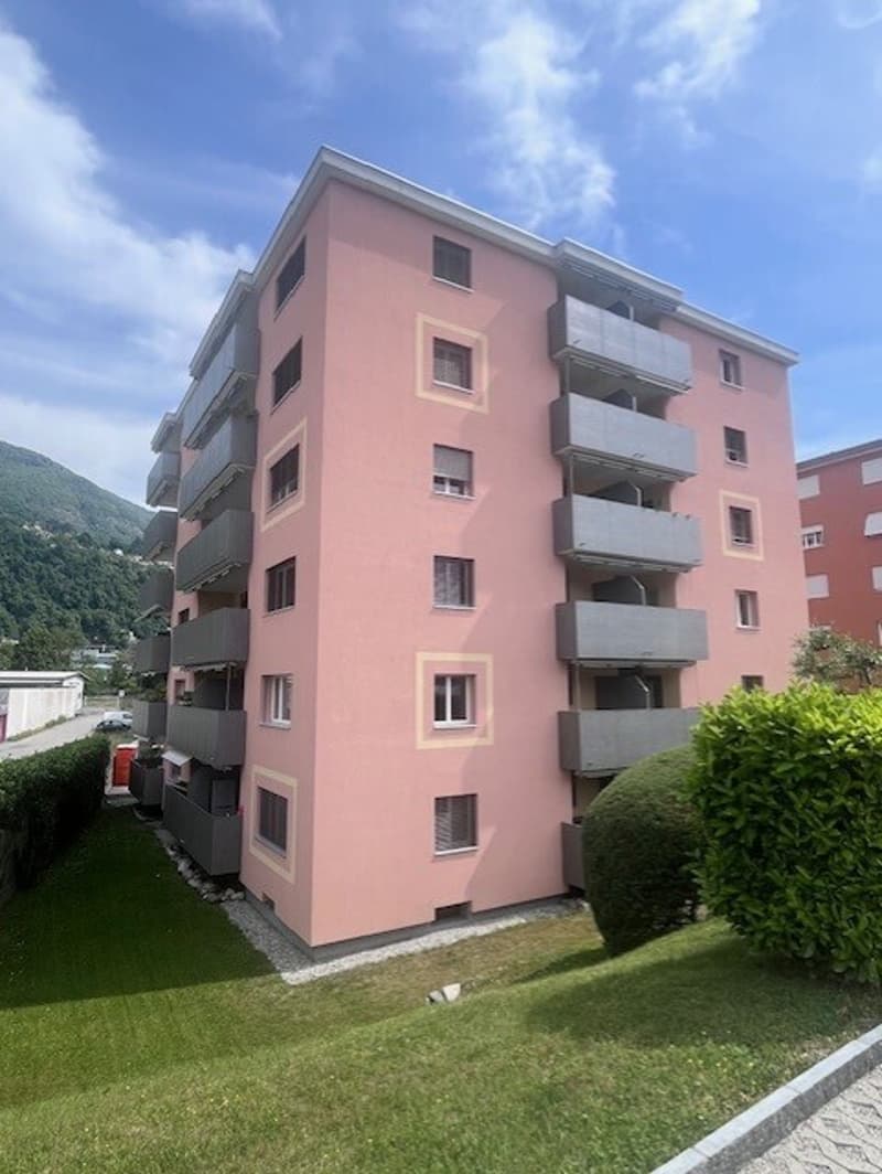 ASCONA, affittiamo appartamento 3 1/2 locali in zona centrale (1)