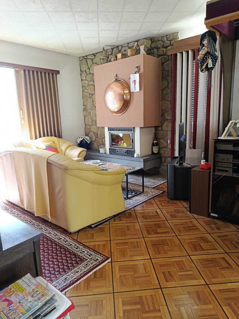 BELLINZONA/GALBISIO - Villa unifamiliare con grande giardino (12)