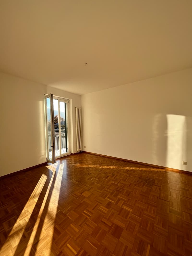 SEMENTINA, Affittasi spazioso e conveniente 3½ locali (9)