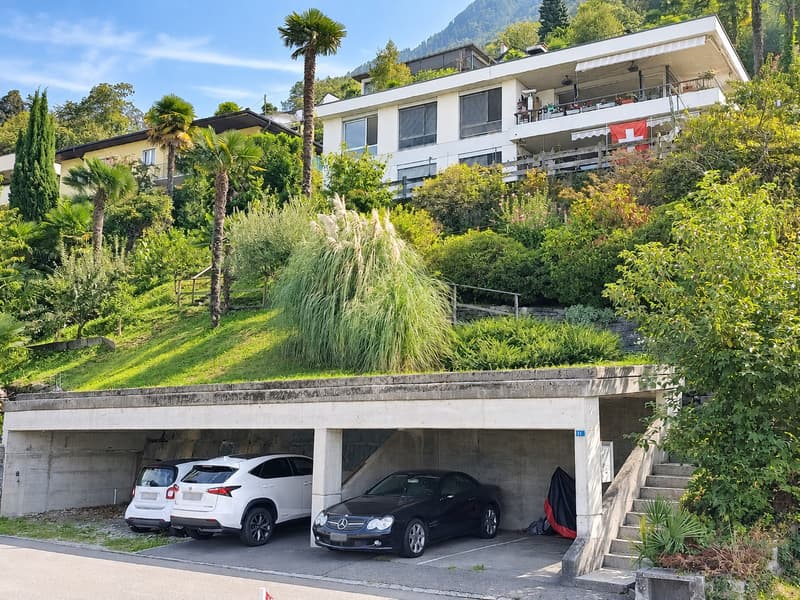 COROGNOLA - Vista lago, terrazza verde e residenza secondaria (3)