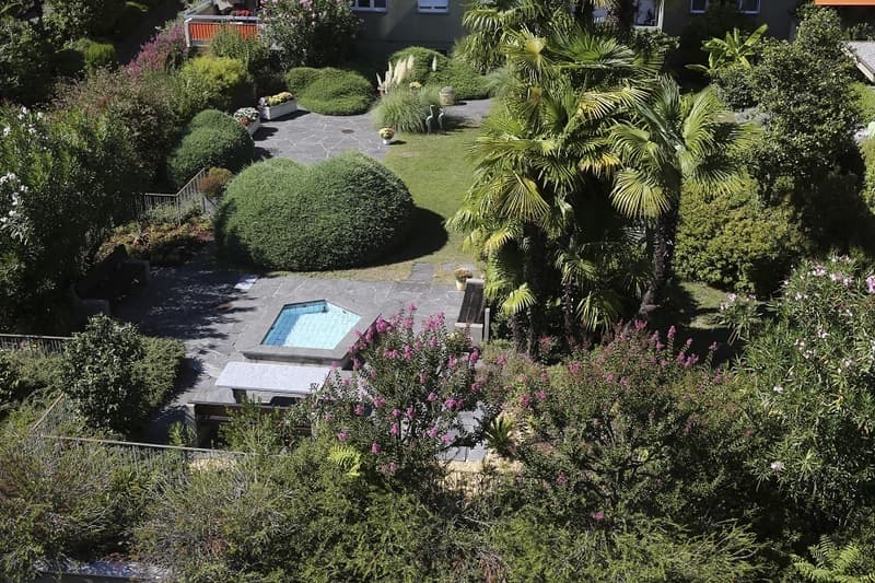 MURALTO - Appartamento con vista lago, piscina e residenza secondaria (5)