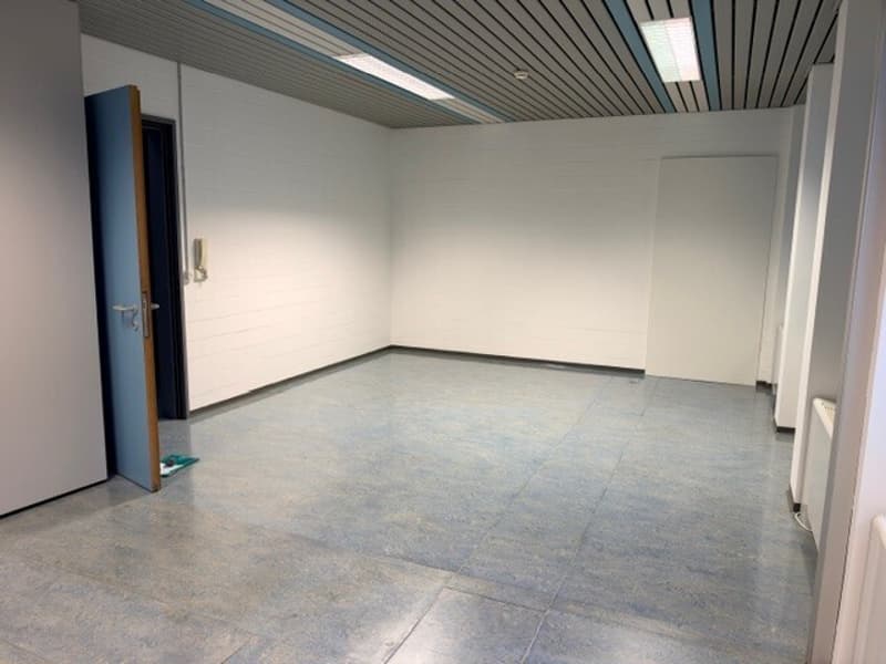 LOCARNO CENTRO - Affittasi spazi per uffici (4)