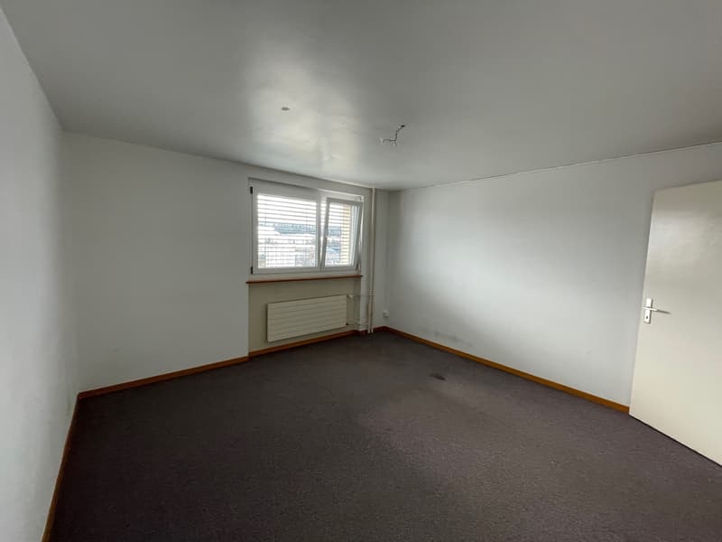 Premier loyer offert / Appartement de 3.5 pièces situé au 4ème étage (2)