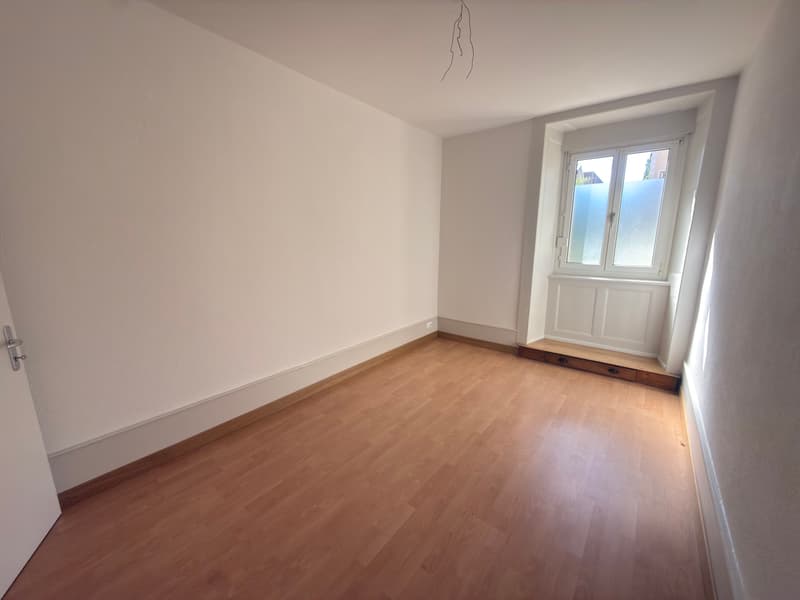 1er loyer offert ! Appartement de 3 pièces situé au rez-de-chaussée (4)