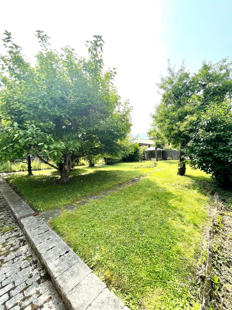 En plein coeur du village de Cortaillod, charmante maison villageoi... (5)