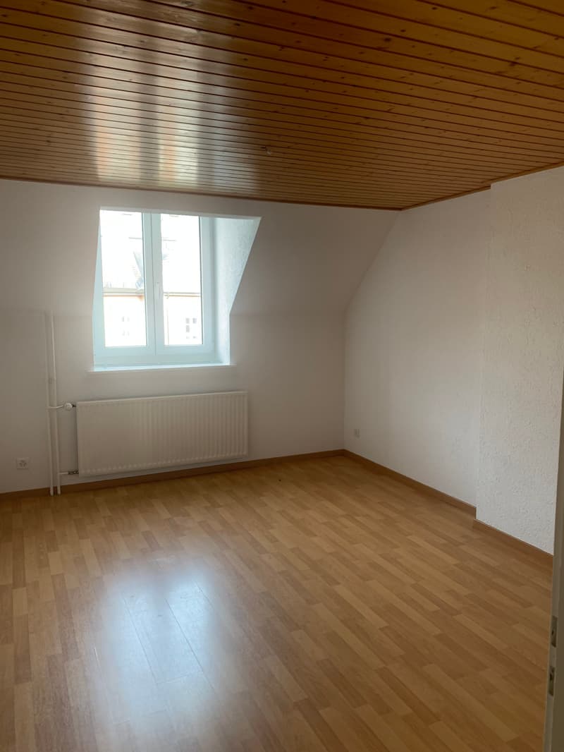 Appartement en duplex de 5 pièces situé au 4ème étage avec ascenseu... (5)