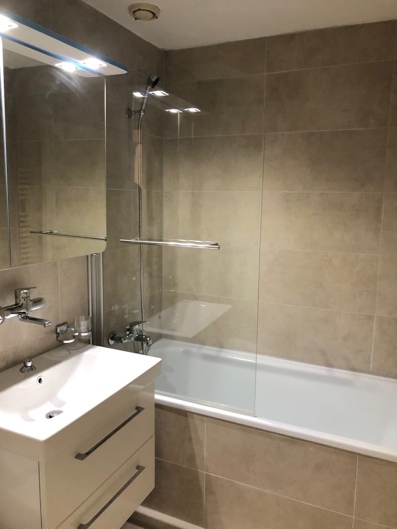 Bel appartement avec cachet - place de parc disponible si besoin (8)