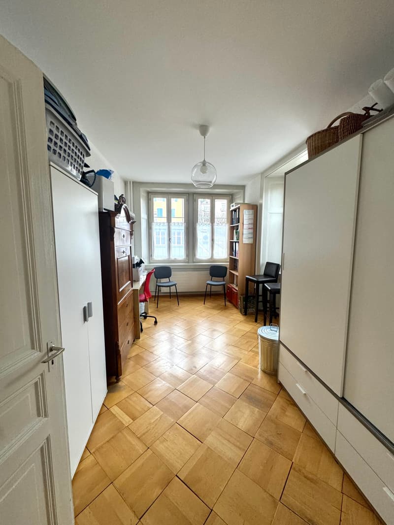 Bel appartement avec cachet - place de parc disponible si besoin (2)