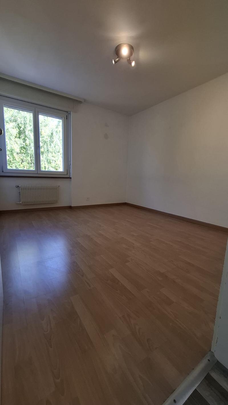 Spacieux appartement de 4.5 pièces avec balcon ? Environnement calm... (4)