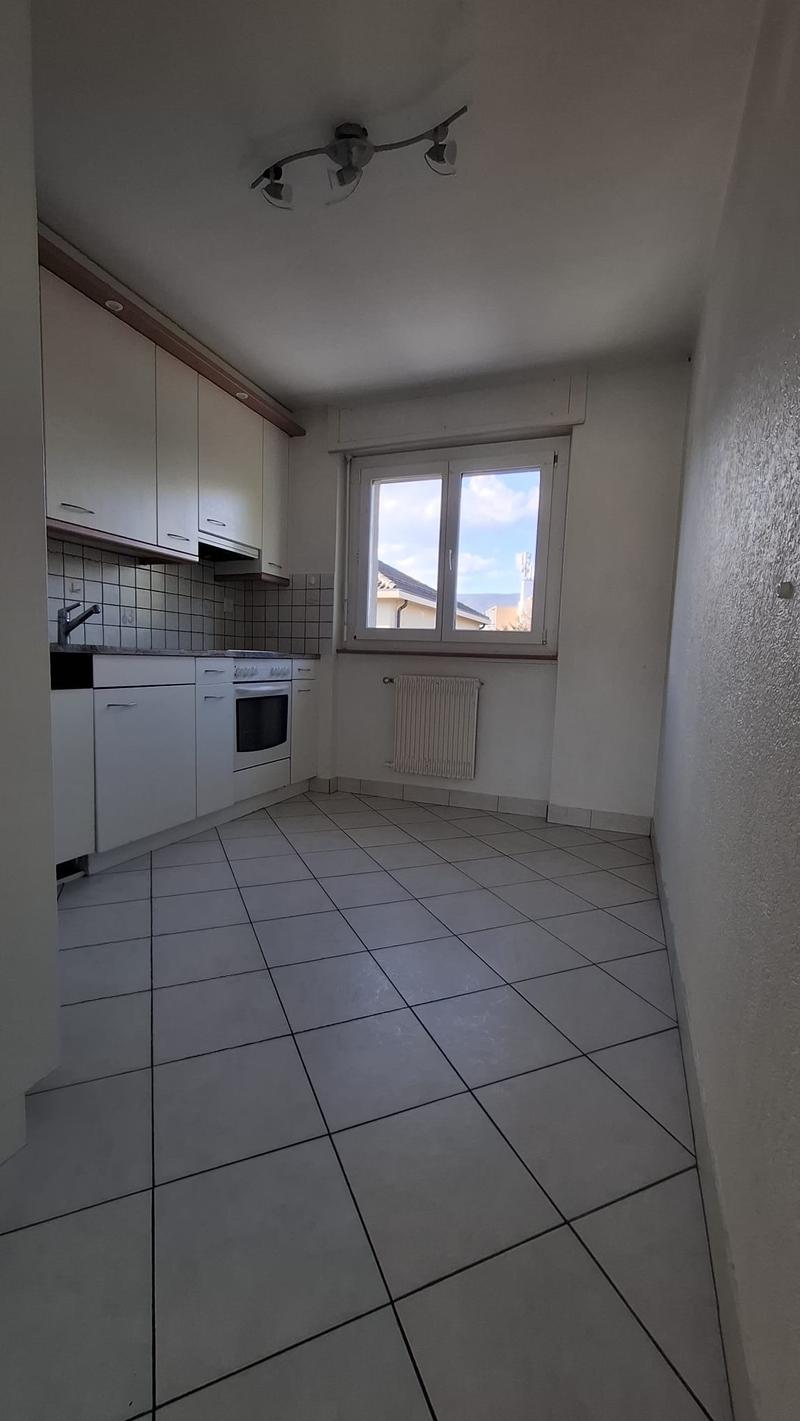 Spacieux appartement de 4.5 pièces avec balcon ? Environnement calm... (3)