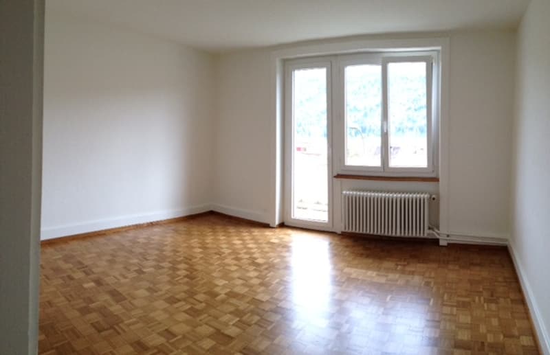 Appartement de 4 pièces avec balcon et vue dégagée sur la verdure (1)