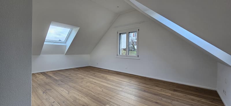 Maison spacieuse dans un quartier résidentiel calme (8)