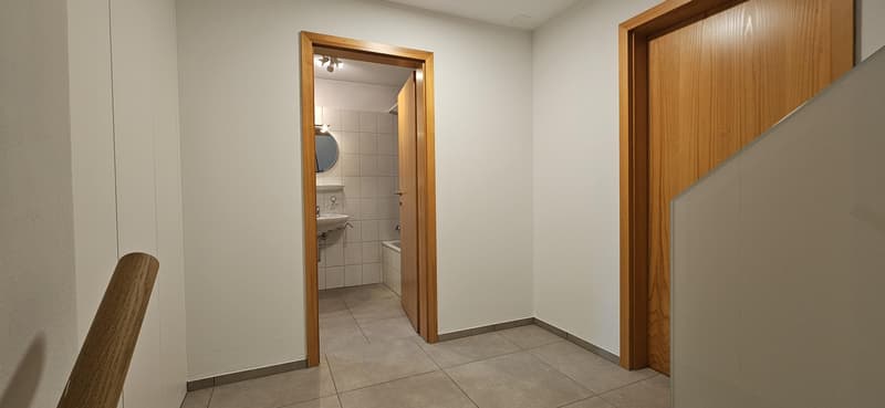 Maison spacieuse dans un quartier résidentiel calme (6)